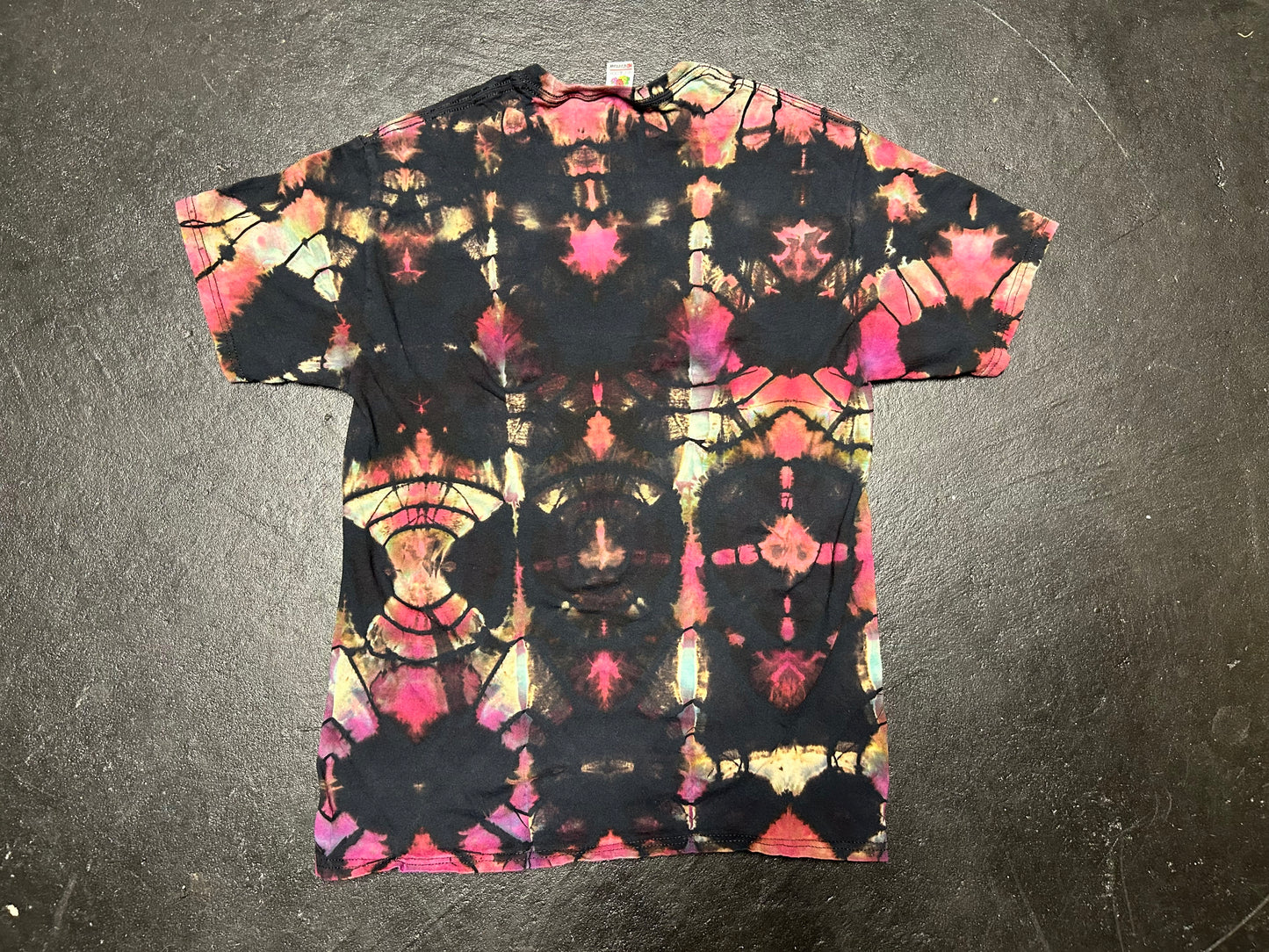 Adult Medium T-shirt Reverse