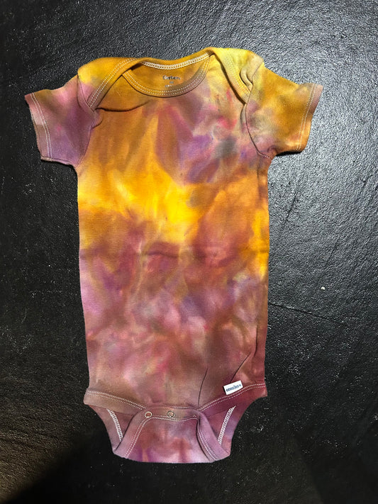 Infant 18M Onesie