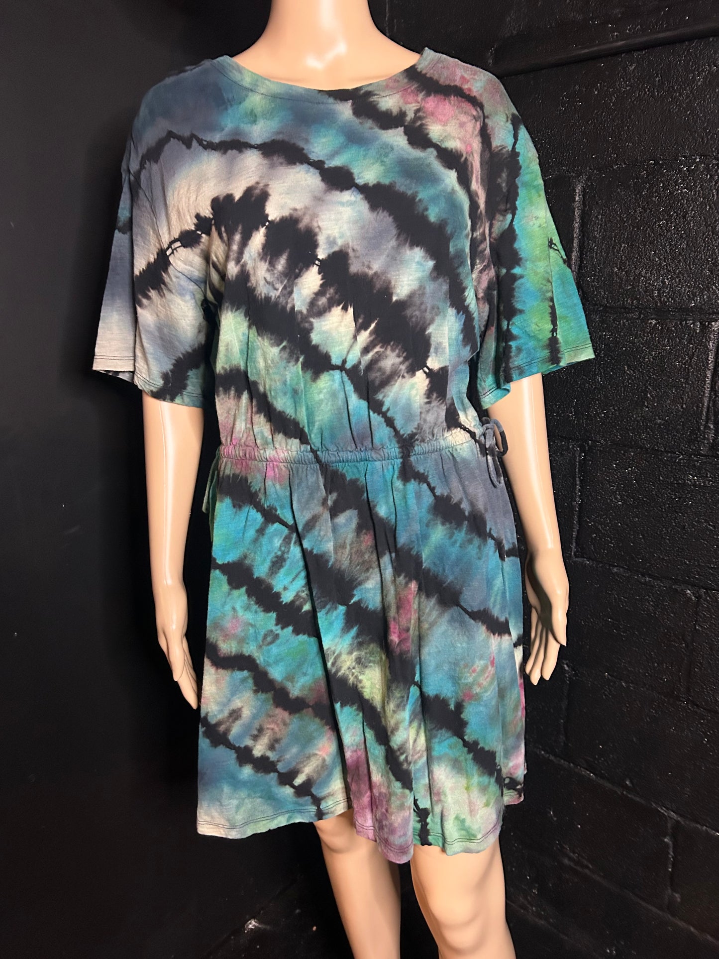 Adult Large Dress