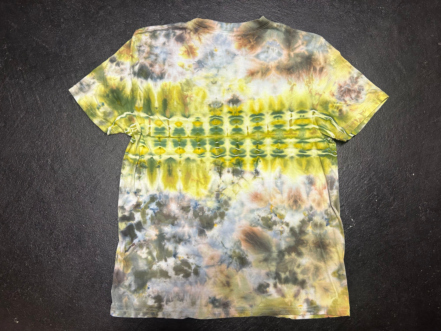 Adult Medium T-shirt
