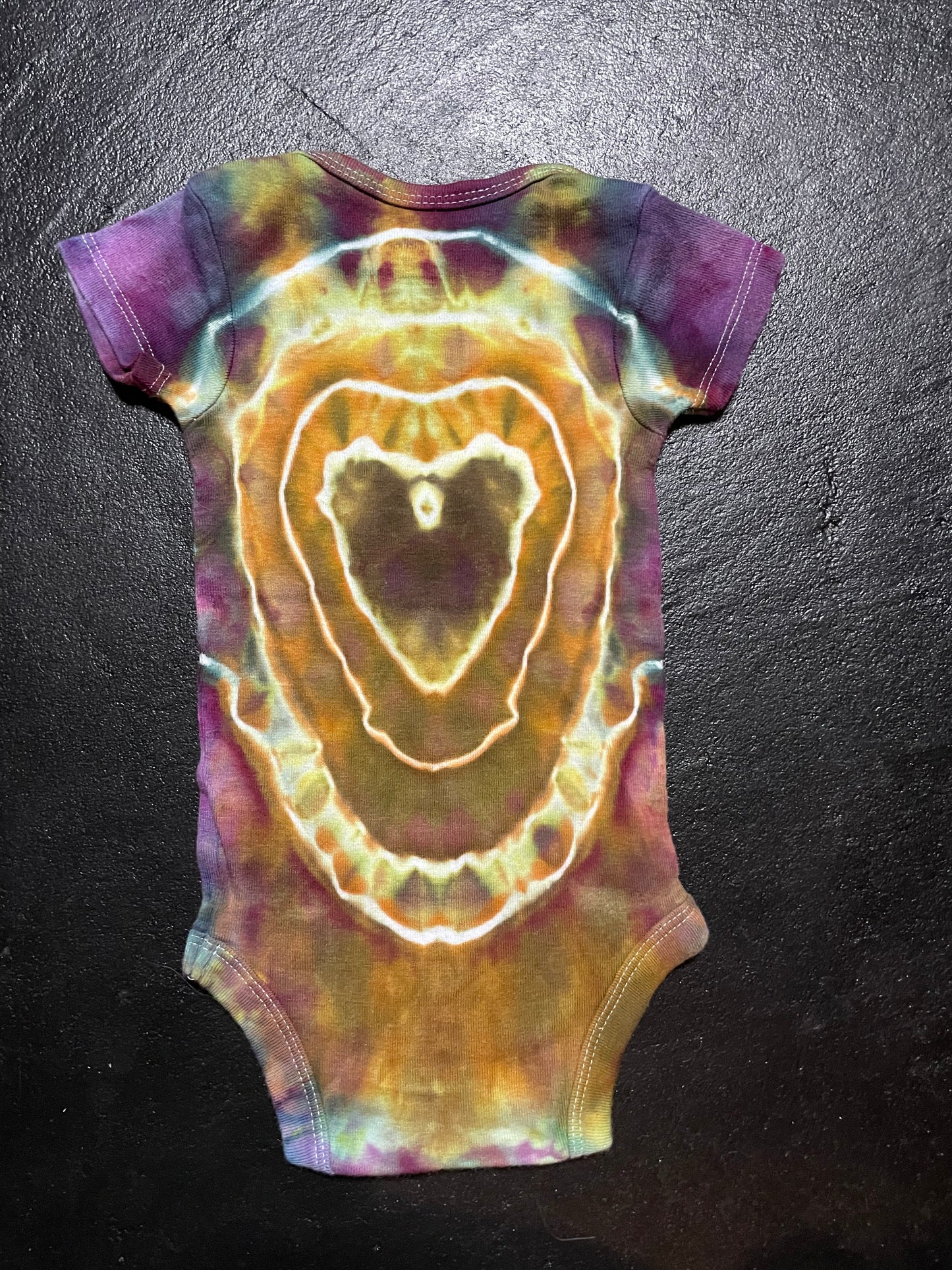 Infant 3-6M Onesie