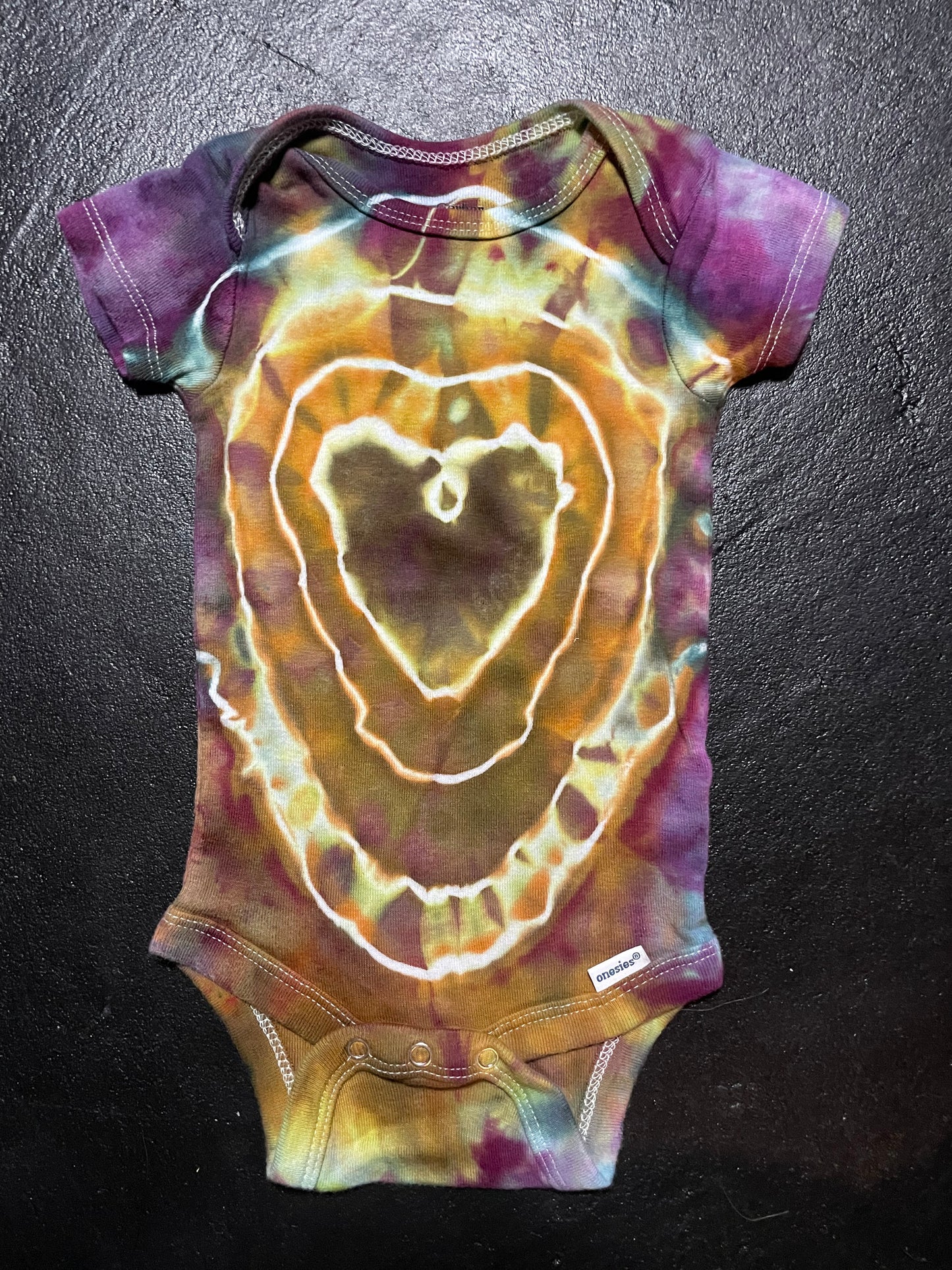 Infant 3-6M Onesie