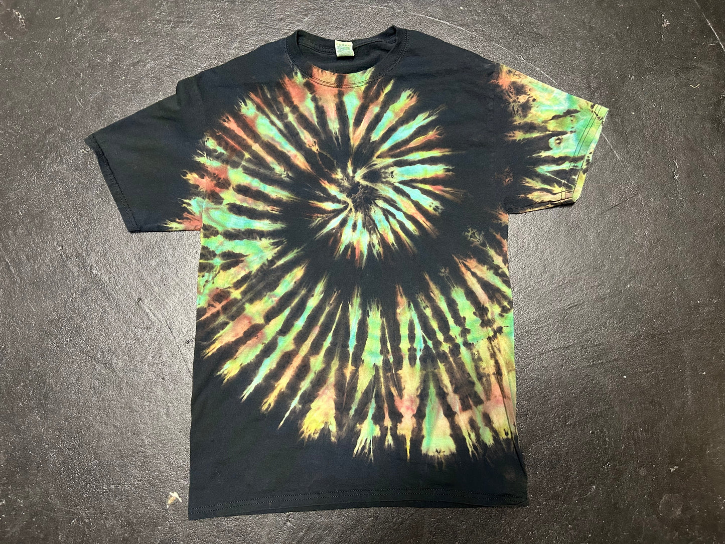 Adult Medium T-shirt Reverse