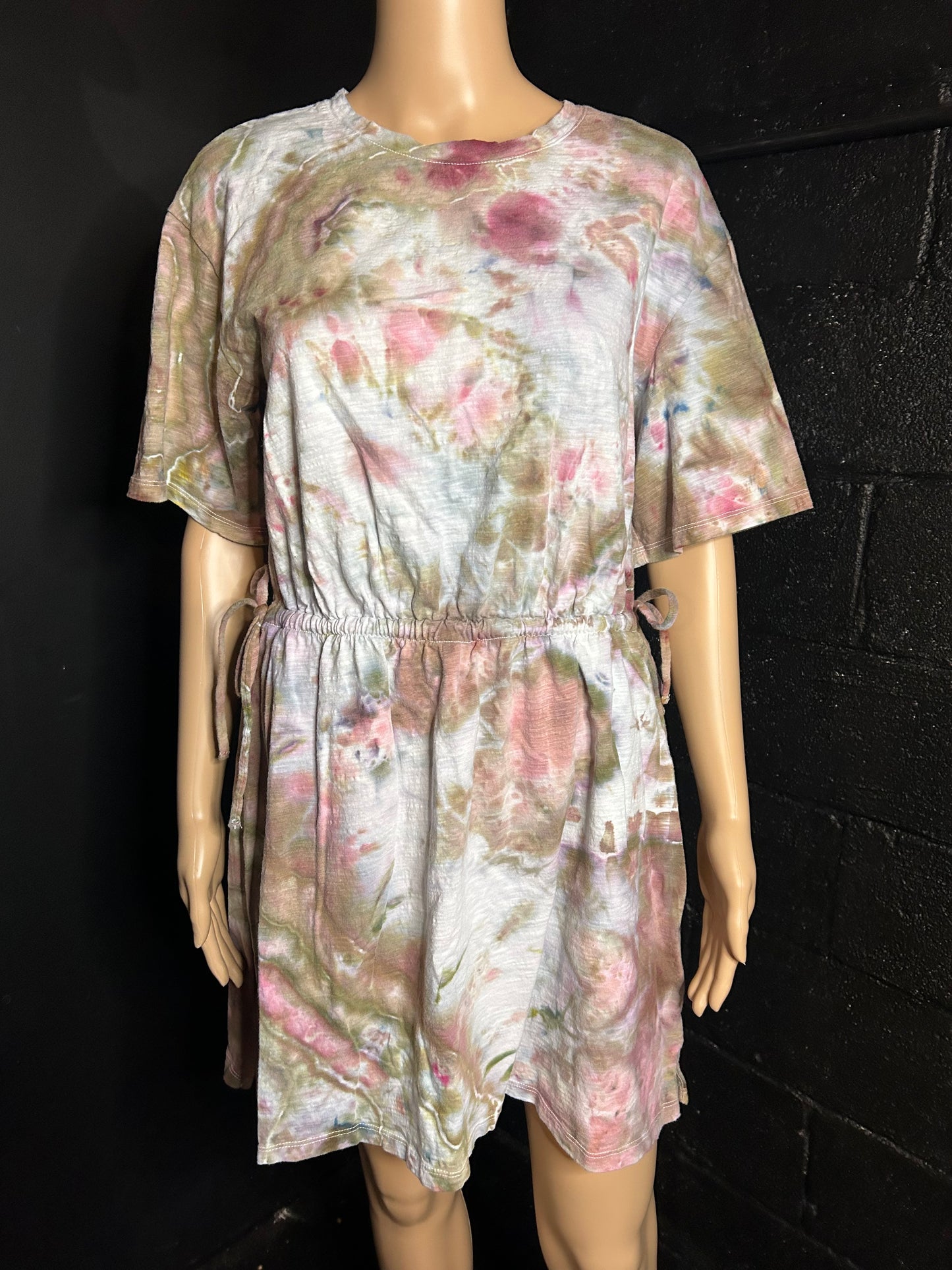 Adult Large Dress