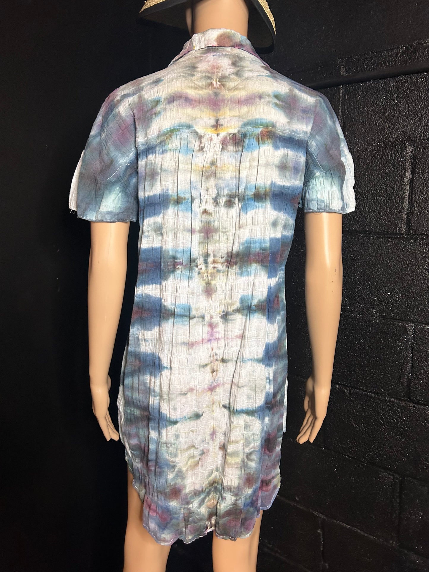 Adult Medium Shirt/Dress