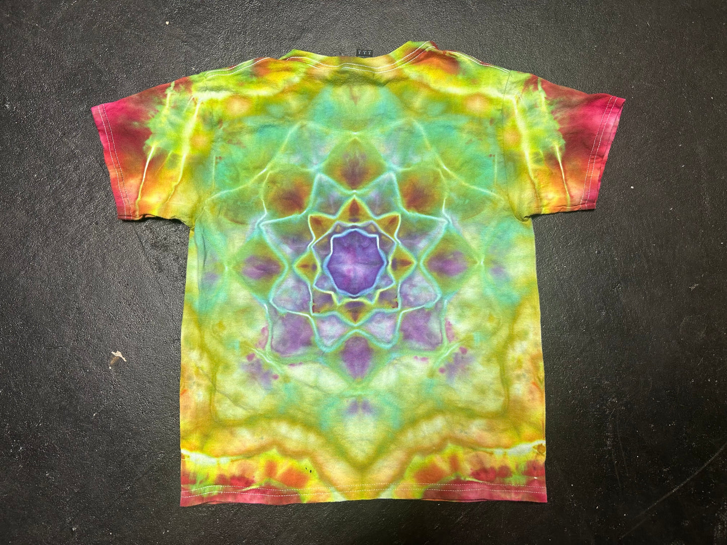 Youth Medium T-shirt