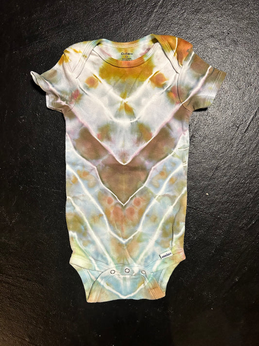 Infant 18M Onesie