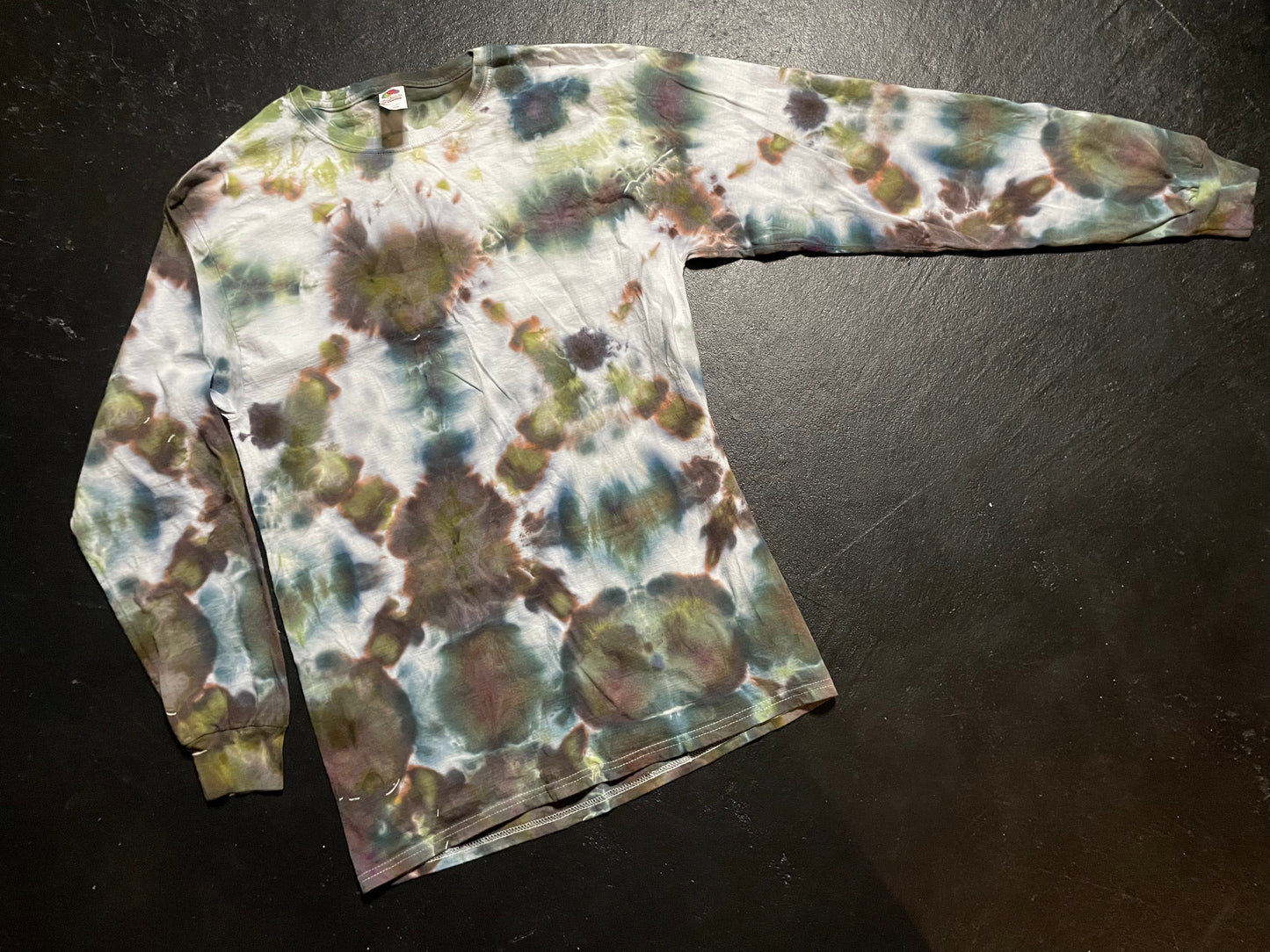 Adult Medium Long Sleeve T-shirt