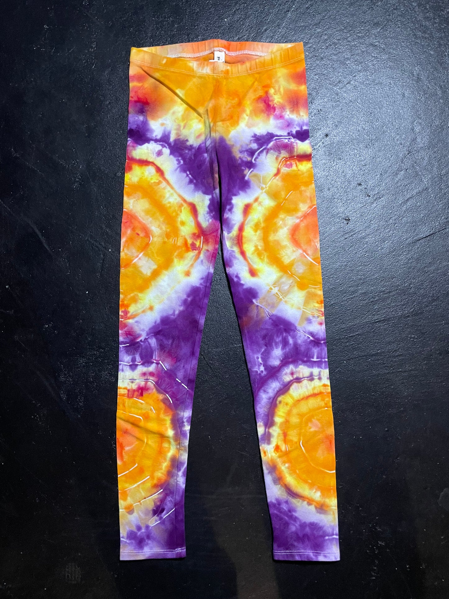 Adult Small Leggings