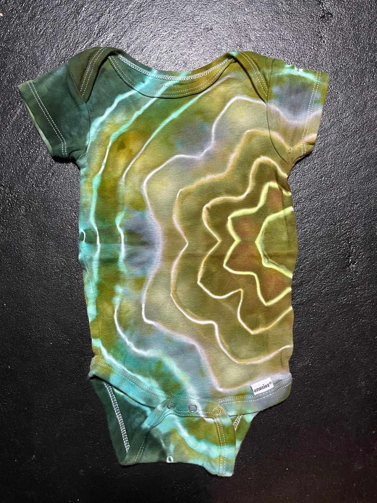 Infant 3-6M Onesie