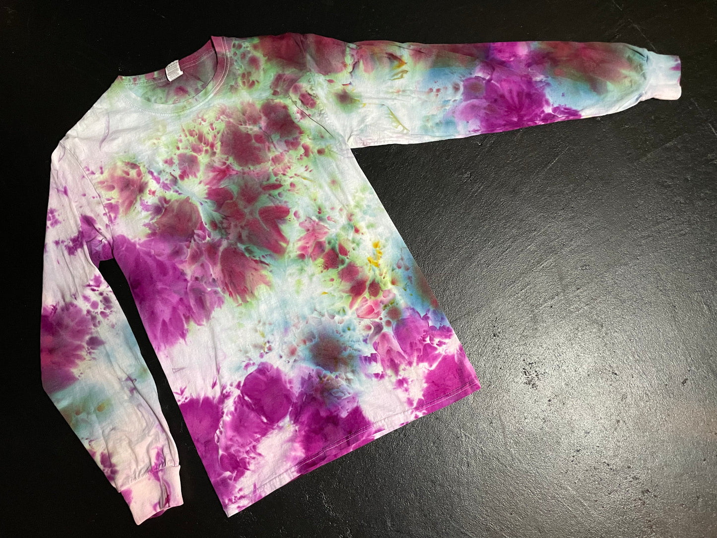 Adult Small Long Sleeve T-shirt